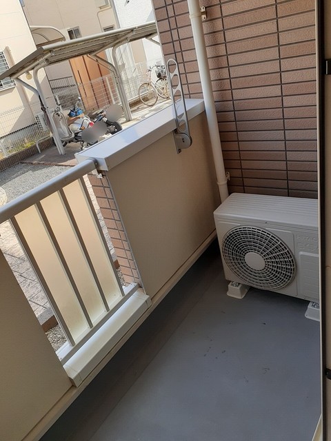 レインボー宝積 ベランダ