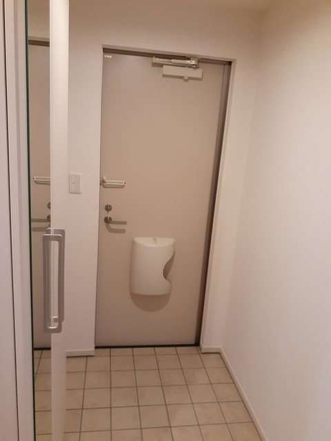 Ｃｈａｒｍｅ金屋 玄関