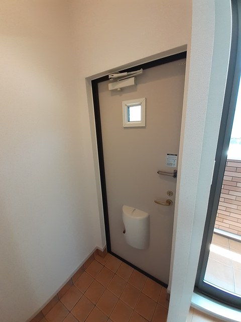 ＣＲＥＶＩＡ 玄関