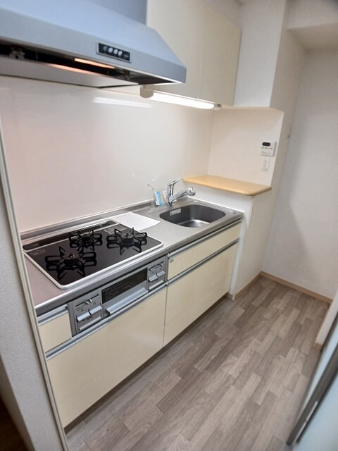 コンプリーション　アンソレイエ キッチン