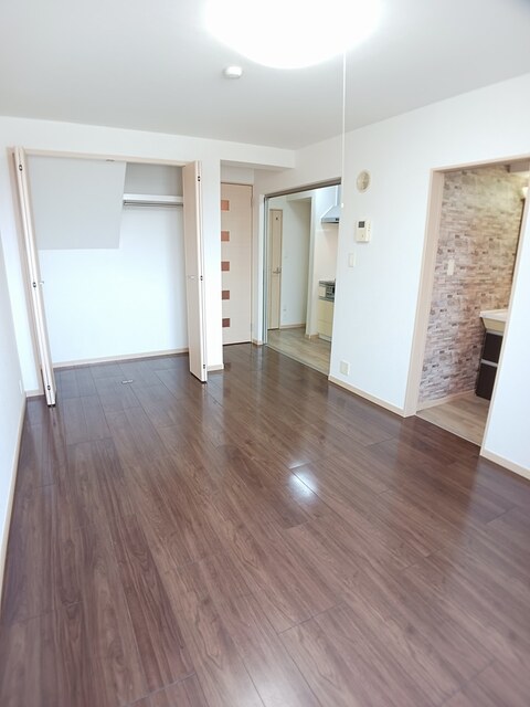 コンプリーション　アンソレイエ ベッドルーム