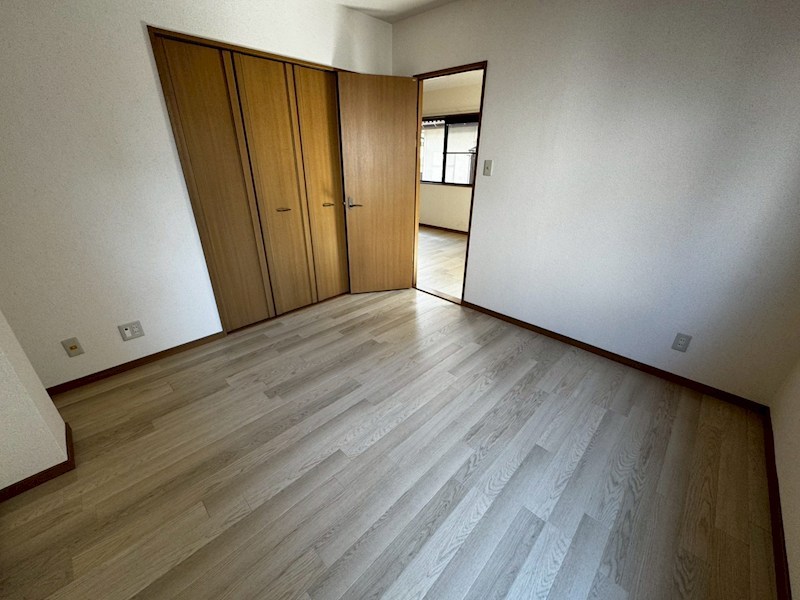 メゾン林 ベッドルーム