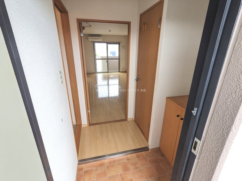 テネレッツア 玄関