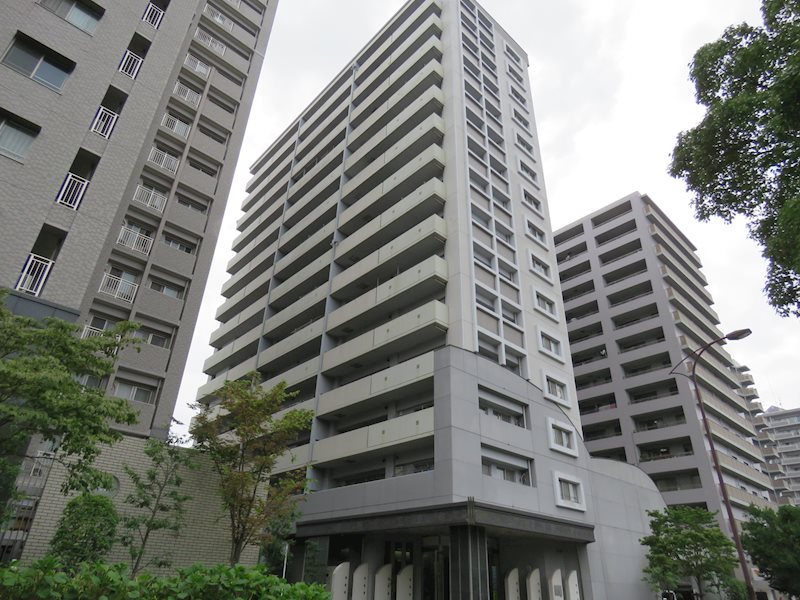 ネバーランド栗東アールステージ 外観