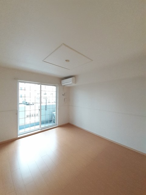 Ｈ＆Ｐ リビング