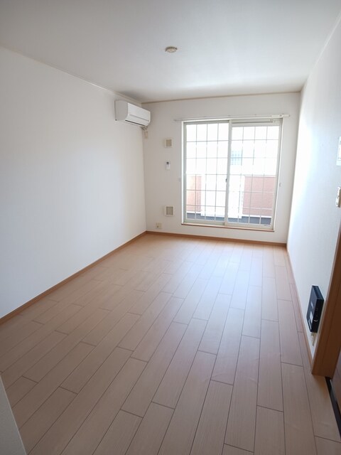 アニメート宝積 リビング