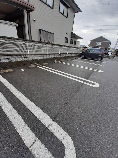 ラルジュ その他4