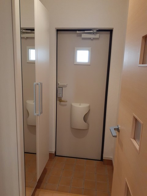 パインビレッジ　ビオーラ 玄関