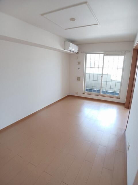 ヴィオラ　フィオーレ リビング