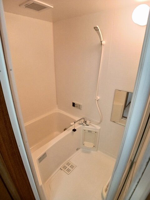 ミニヨンＢ 風呂画像