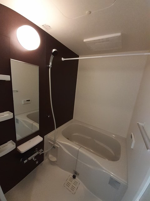 モンターニュ　リーヴル 風呂画像