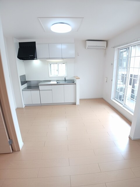 ヴィ　アン　ヴィ リビング