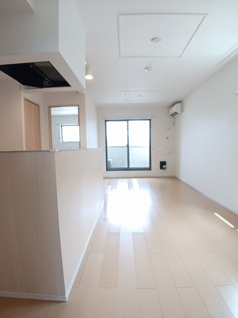 パインビレッジ　ビオーラ リビング