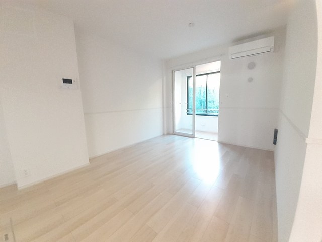 グラス　トゥリーズⅠ リビング