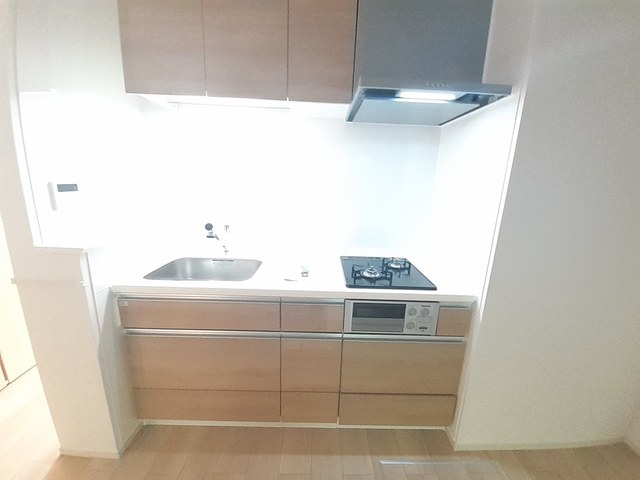 グラス　トゥリーズⅠ キッチン