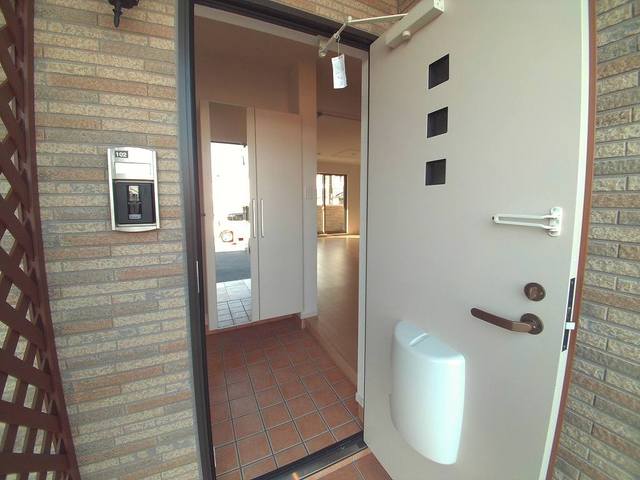 ディアコート野洲 玄関