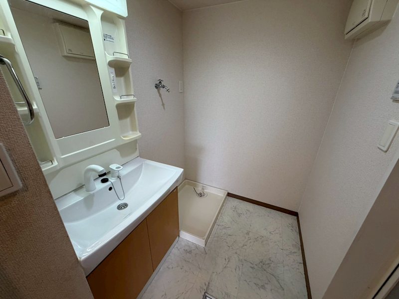 アルバ その他4