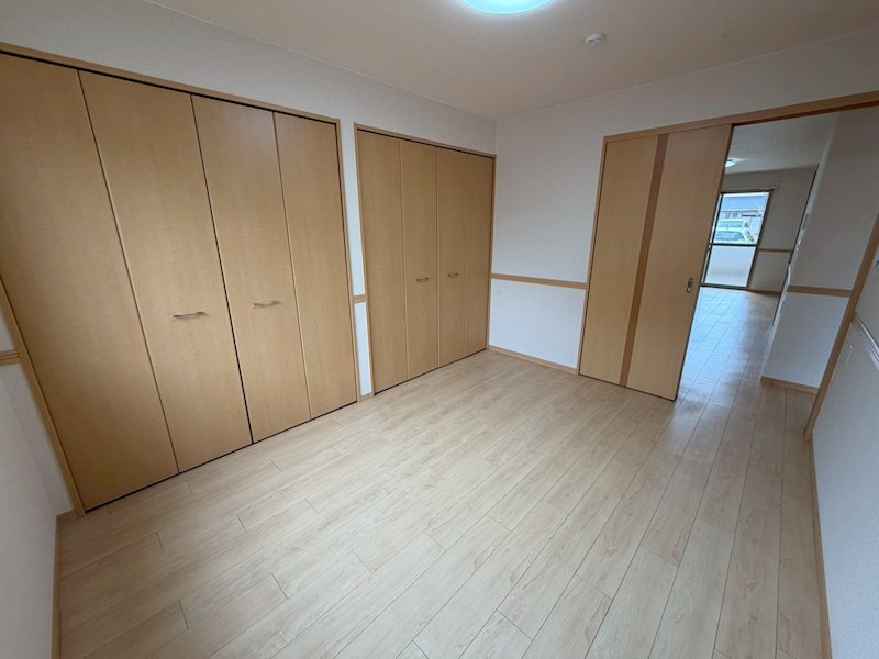 アルバ ベッドルーム