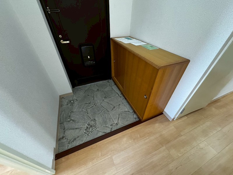 グランドメゾン守山2号館 玄関