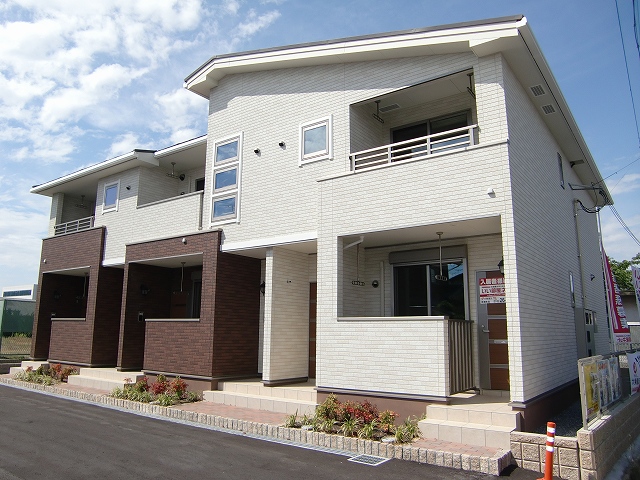 メゾンドシュシュ　リヴィエ－ル 201号室 外観