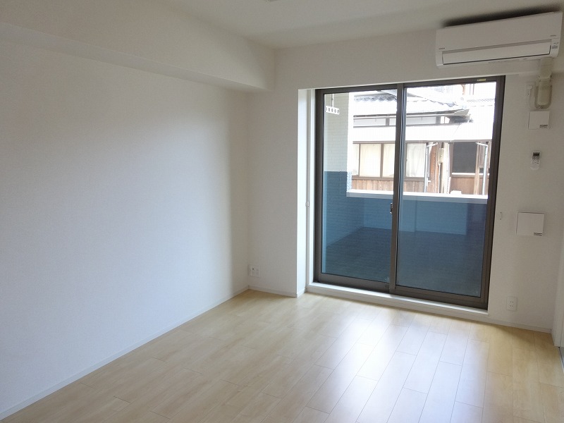 カトル　アンソレイエ リビング