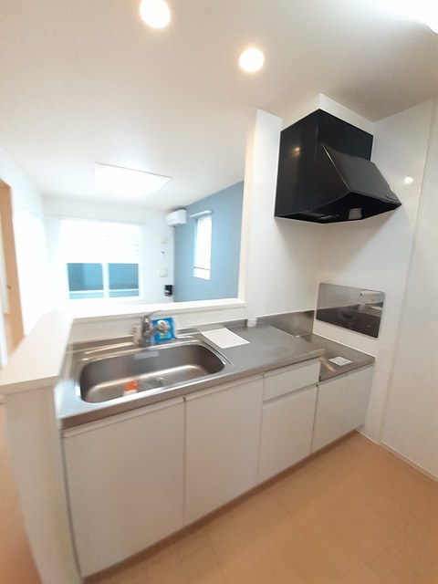 ＠八日市 キッチン