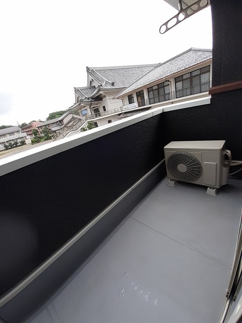 ＠八日市 ベランダ