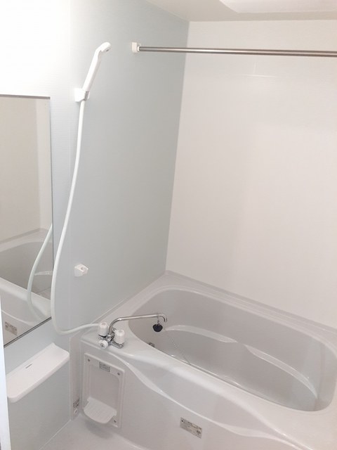 グリシーヌ　アビテ 風呂画像