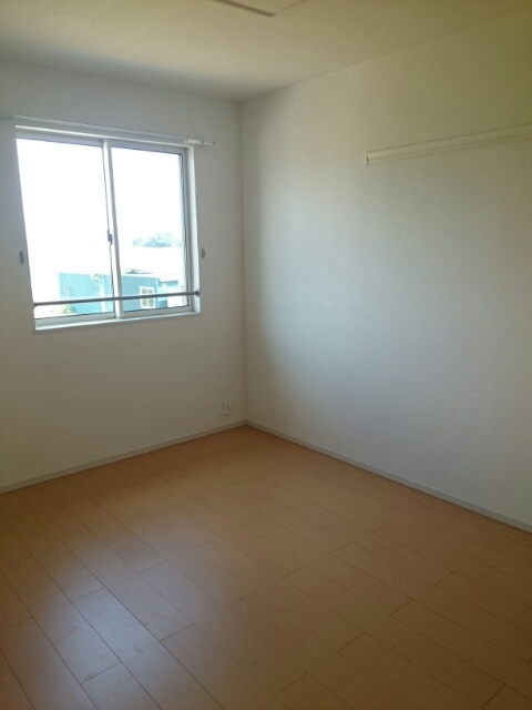 リバーサイド　レジデンス ベッドルーム