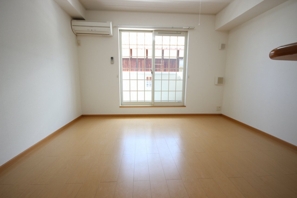 コンフォート　フジ リビング