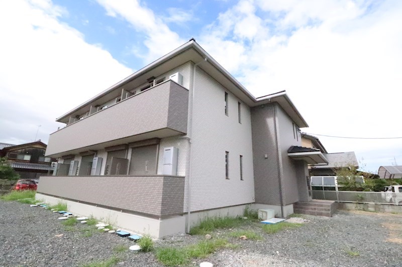 メゾン・ド・シャルトル 106号室 外観