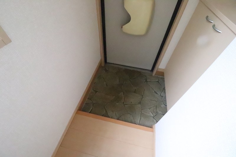 サンホームハラダン 玄関