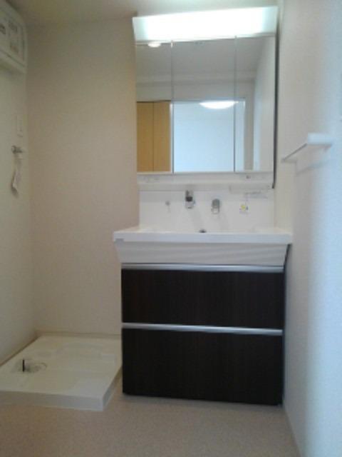 アヴニール・サード その他1