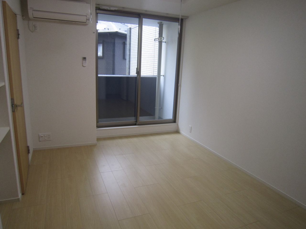 セルフィール リビング