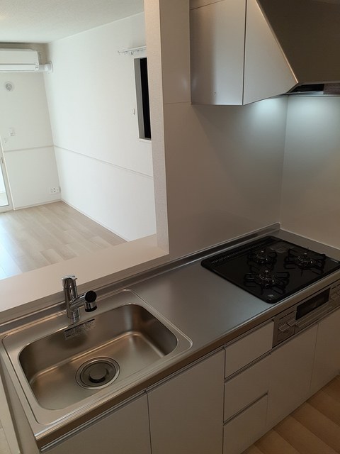 メゾンルミネ五個荘Ⅱ キッチン