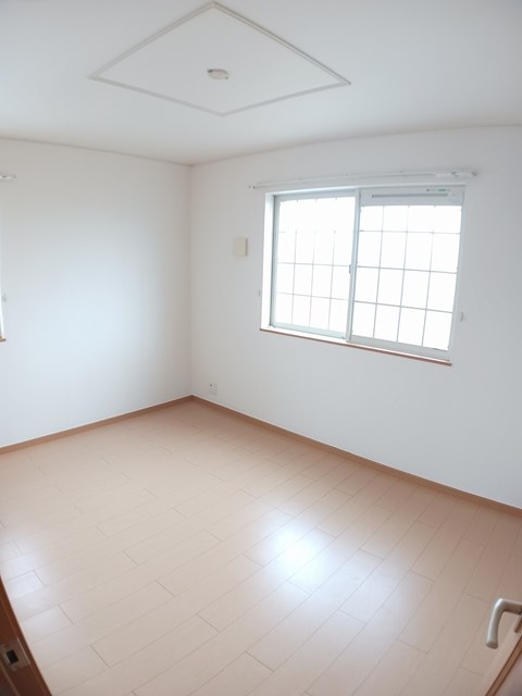 ボンヌ　ジュルネ ベッドルーム