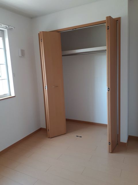 ヴィラ　アンソレイエⅢ その他3