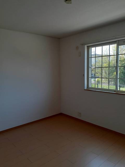 ヴィラ　アンソレイエⅢ ベッドルーム