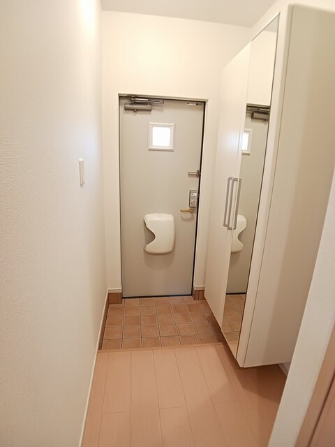 コーポ勢多七番館 玄関