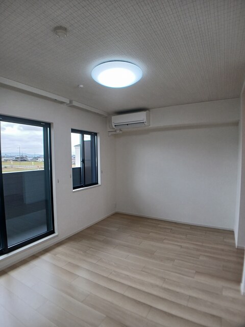 ラクーン守山 リビング