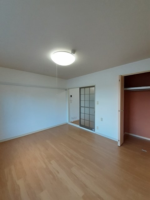 清水ハイツ ベッドルーム