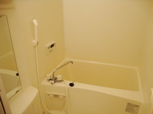 ジェラソーレⅠ 風呂画像