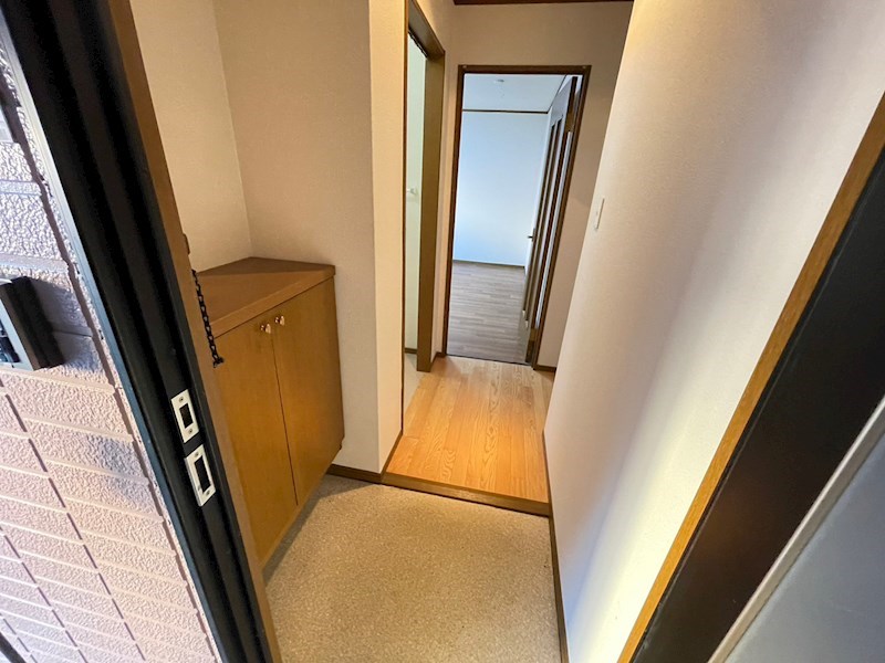 グランドゥールⅡ 玄関