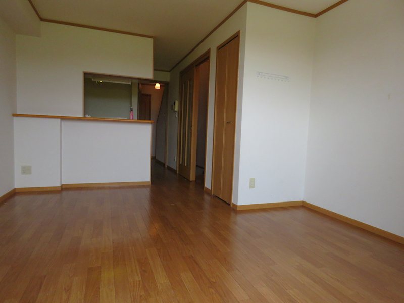 シンシア リビング