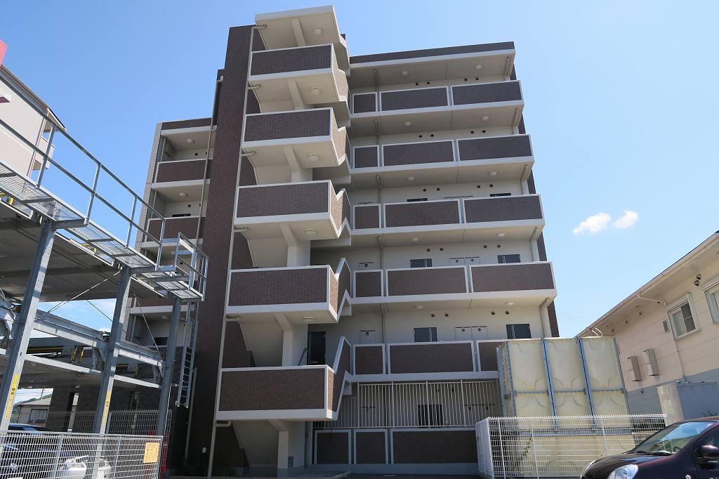 シャロミエール 404号室 外観