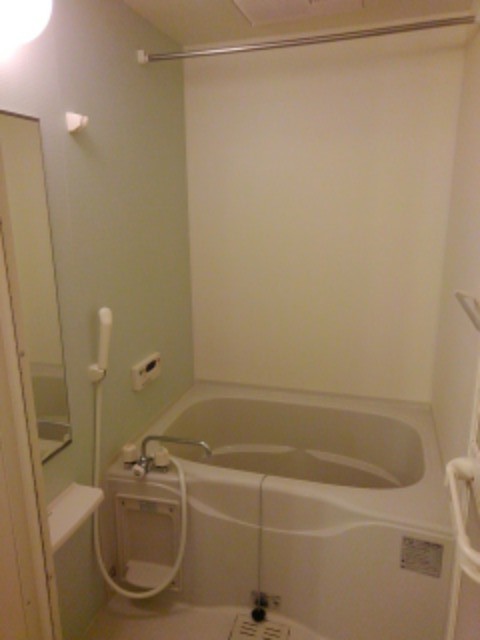 モンプ－カ　２８ 風呂画像