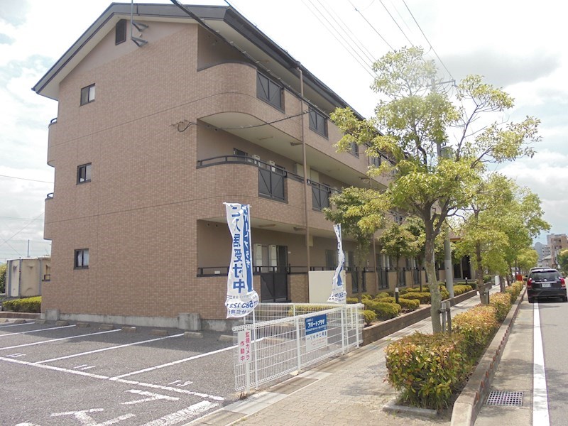 フルーレ伊勢 108号室 外観