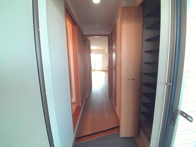 Ｋ&amp;rsquo;ｓ　ｃｒｅｗ 玄関