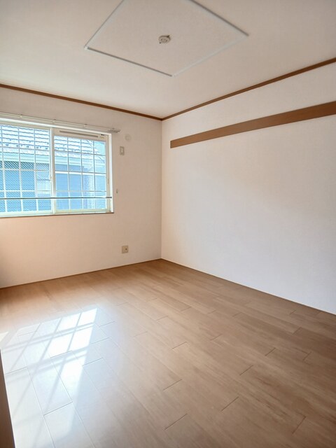 ラルジュ ベッドルーム