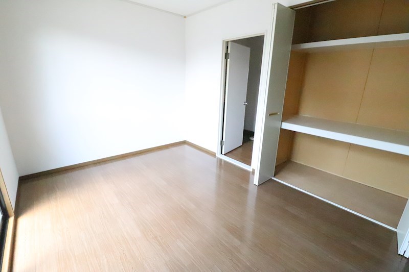 ヴェルクレール高関 ベッドルーム